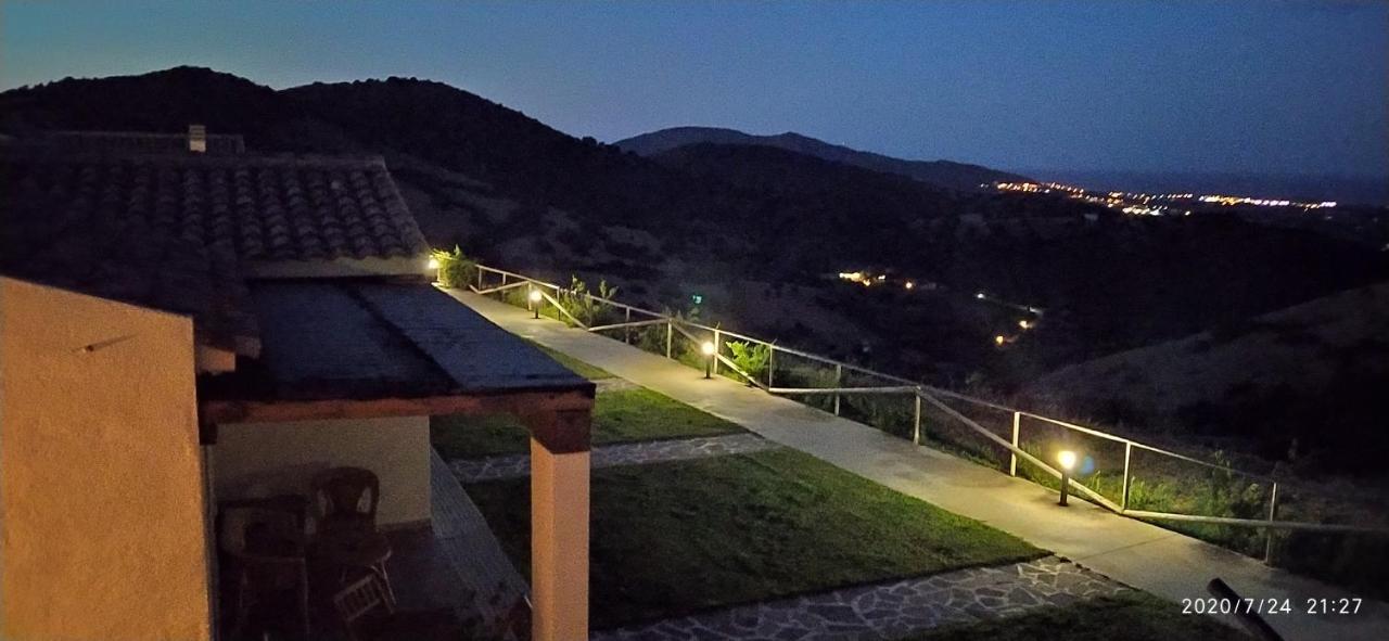Azienda Agrituristica La Janna Di La Faj Budoni Extérieur photo