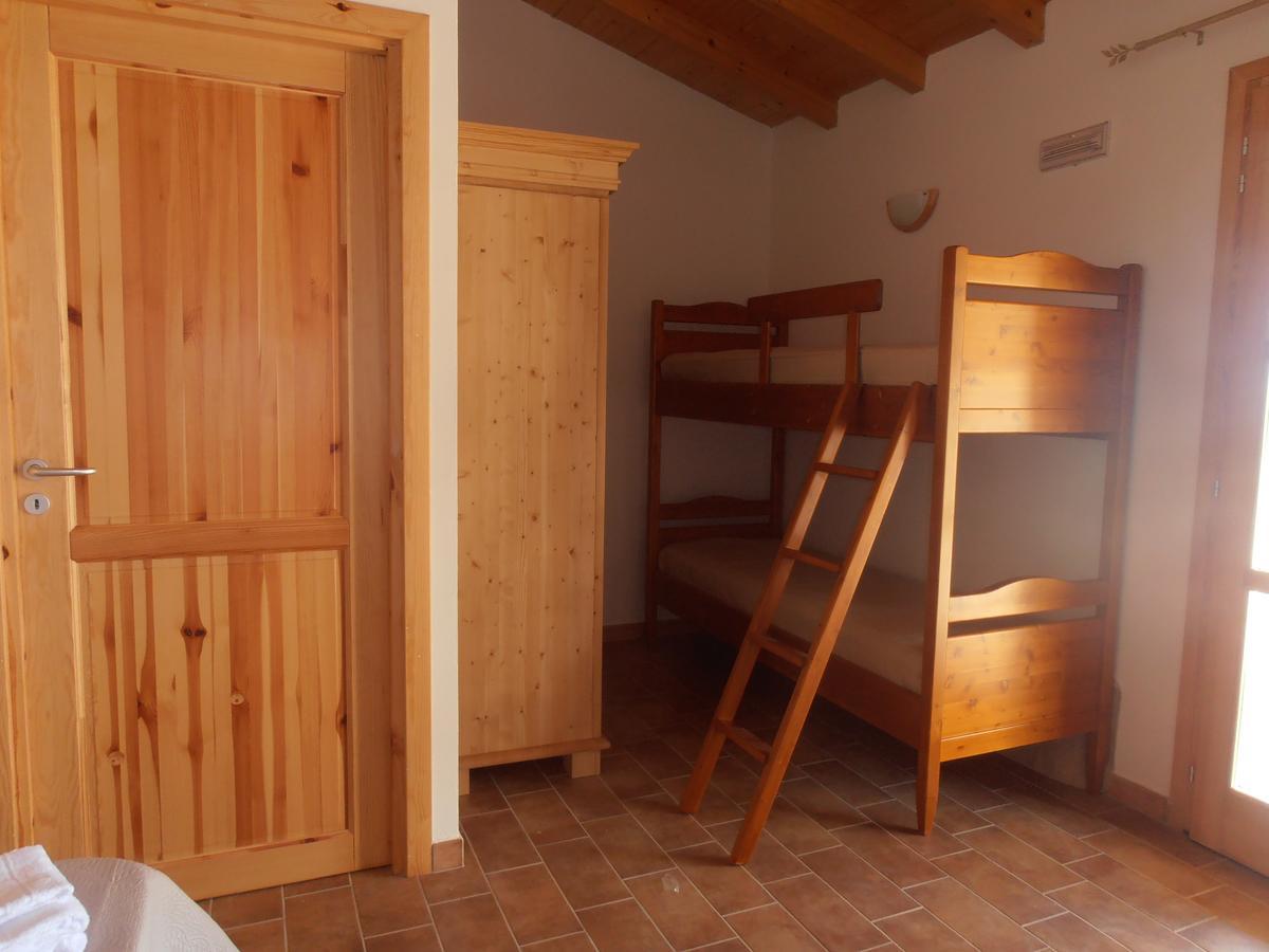 Azienda Agrituristica La Janna Di La Faj Budoni Extérieur photo
